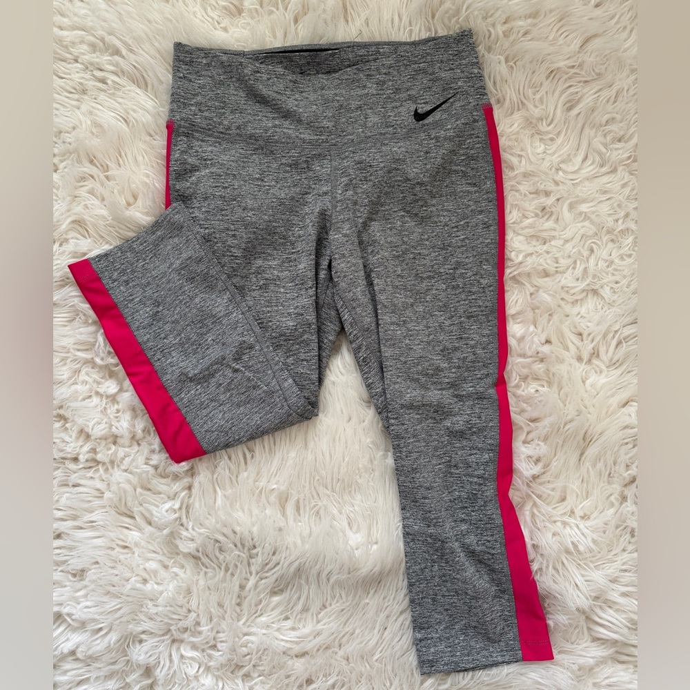 Nike cropped leggings size smalll
